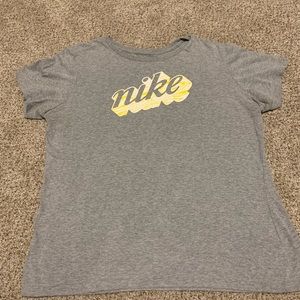 Nike Slim Fit Tee